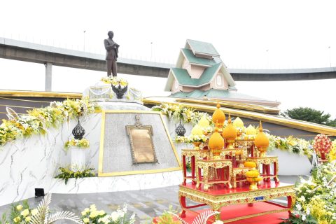 สำนักงานการบินพลเรือนแห่งประเทศไทย ร่วมพิธีวางพวงมาลา เนื่องในวันคล้ายวันสวรรคตพระบาทสมเด็จพระบรมชนกาธิเบศร มหาภูมิพลอดุลยเดชมหาราช บรมนาถบพิตร