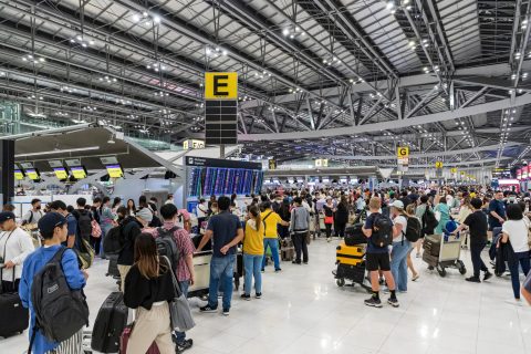 CAAT NEWS 10/2567 “สุริยะ” รุกแก้ปัญหาตั๋วเครื่องบินแพงช่วงเทศกาลปีใหม่ ระบุ 6 สายการบินให้ความร่วมมือ  จัดเพิ่มเที่ยวบินเพิ่มอีก 247 เที่ยวบิน หนุนมีที่นั่งเพิ่ม 73,388 ที่นั่ง พร้อมมอบหมาย CAAT  เข้าติดตามราคาตั๋วอย่างใกล้ชิด