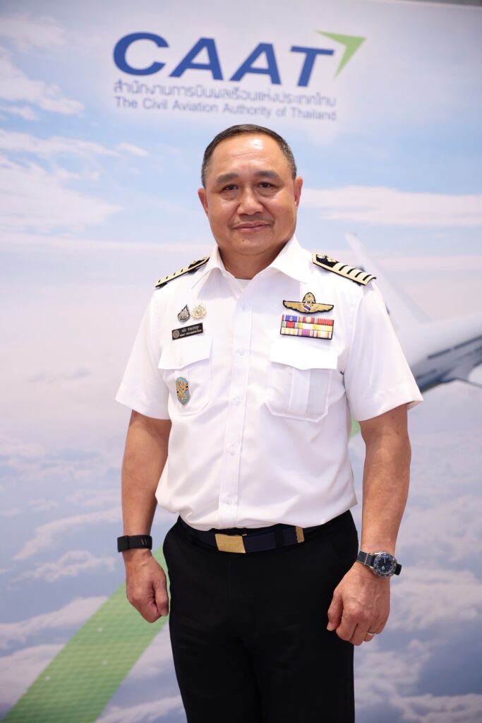 การทำความสะอาดลานจอด