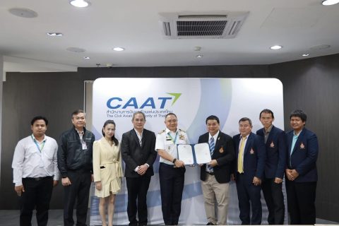 CAAT มอบใบรับรองสถาบันฝึกอบรมนายช่างภาคพื้นดินให้มหาวิทยาลัยเทคโนโลยีราชมงคลธัญบุรี (RMUTT) เป็นแห่งแรกของไทย ภายใต้กฎหมายใหม่