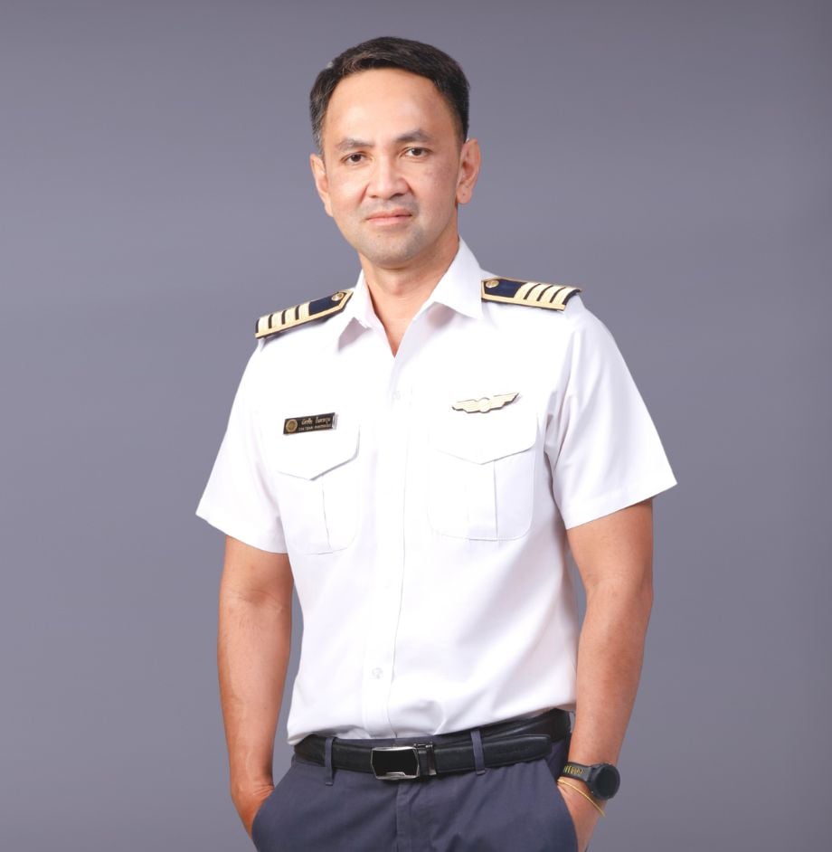 นายฉัตรชัย ปั่นตระกูล ผจก. AIR