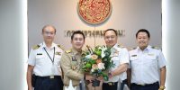 1. ภาพหมู่รวม
