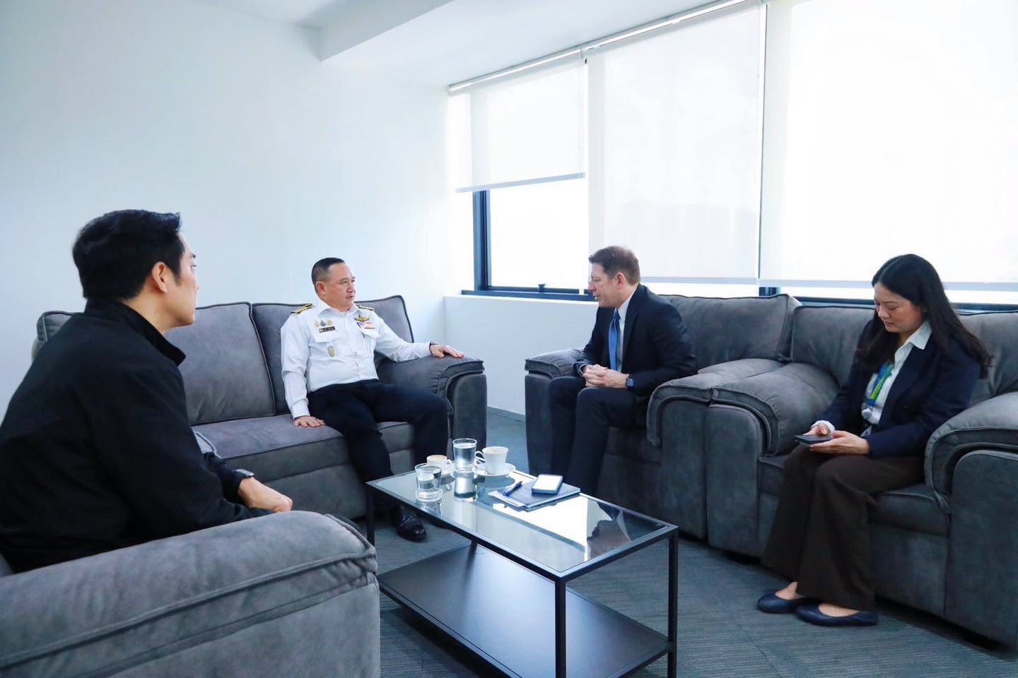CAAT Director General Welcomes President of Boeing Southeast Asia to Discuss Aviation Safety and Industry Cooperation